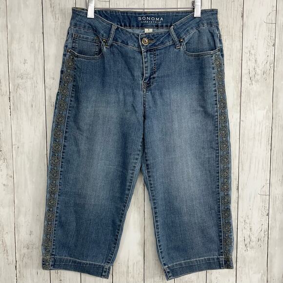 Sonoma Modern Fit Medium Wash Side Stitch Embroidery Cropped Capri Jeans 8 - Picture 1 of 10